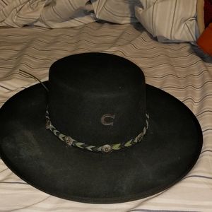 Charlie 1 horse cowboy hat